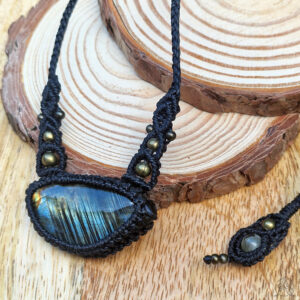 Collier Labradorite