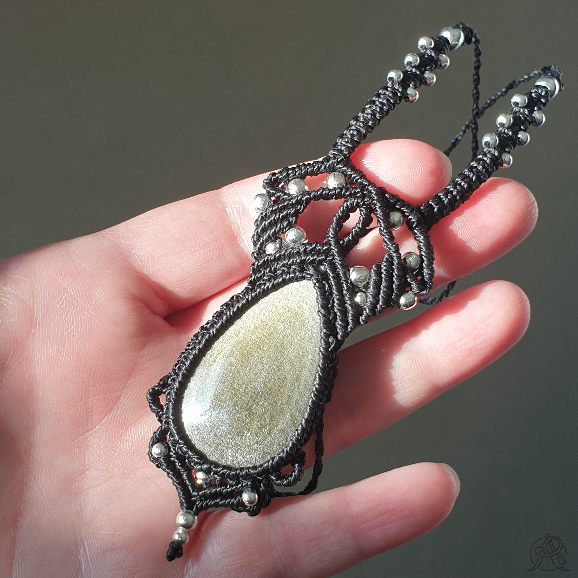 Collier Obsidienne argentée