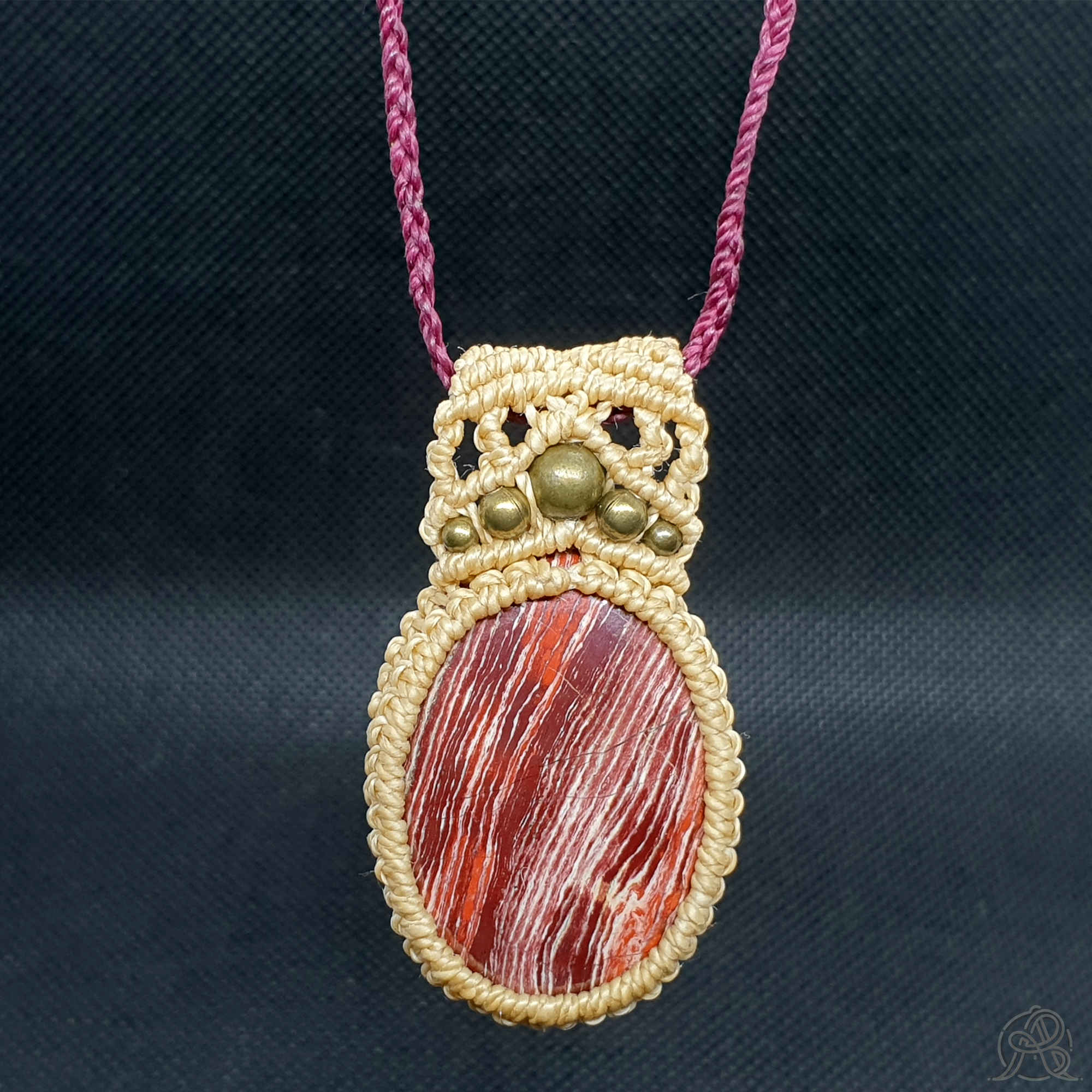Pendentif Jaspe rubané