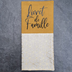 Protège livret de famille moutarde