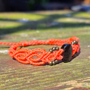 Bracelet micro-macramé Obsidienne dorée