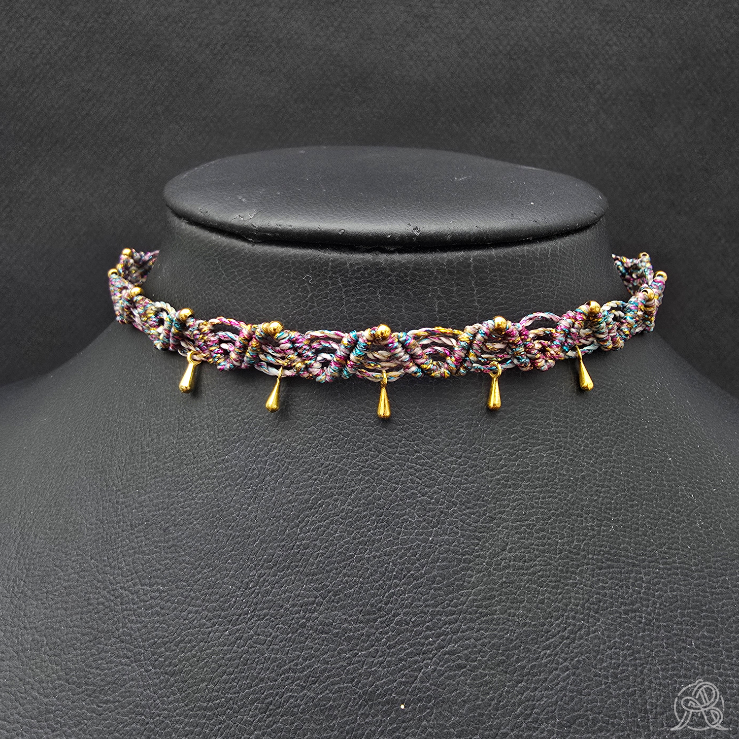 Collier ras-de-cou multicolor